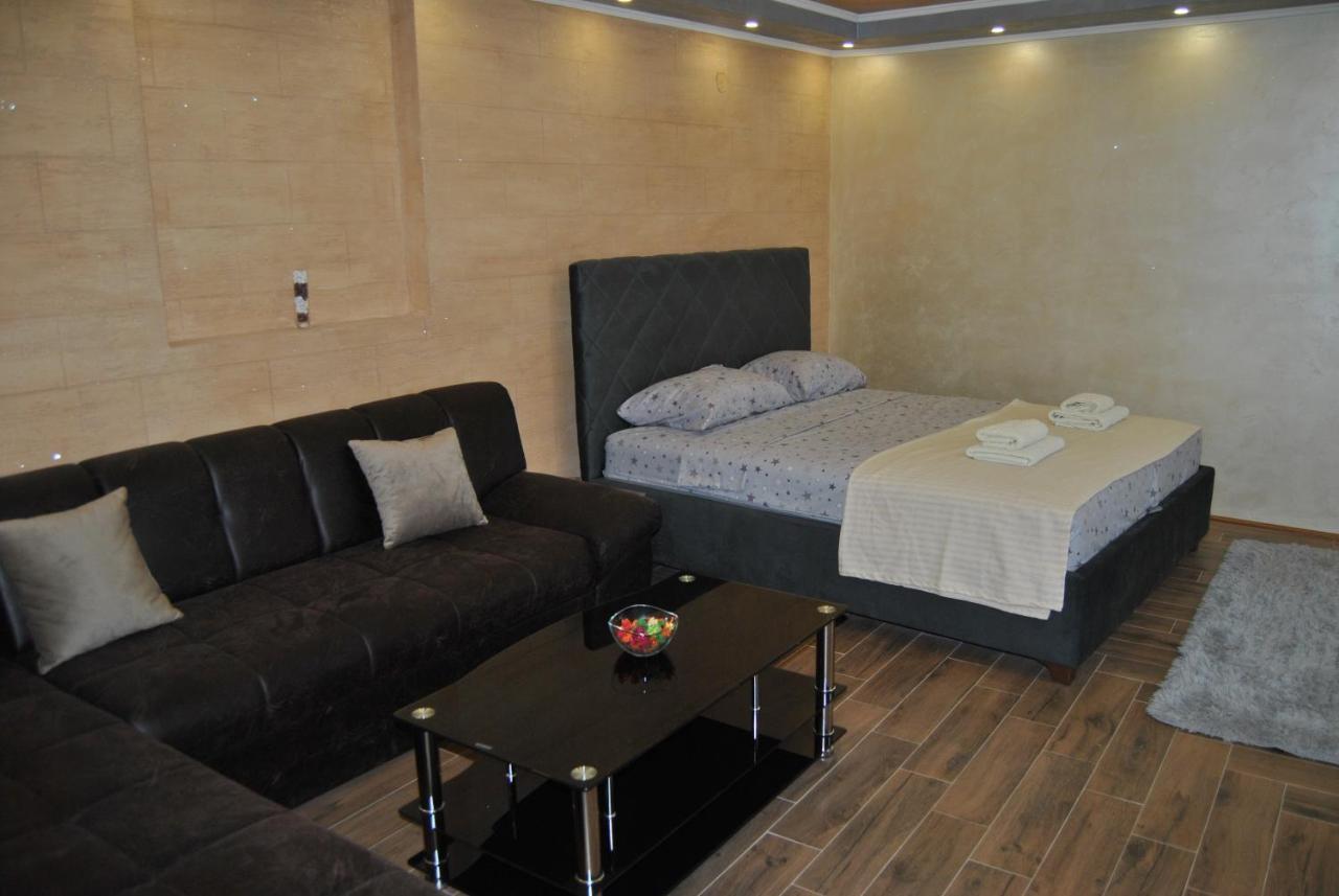 Rooms " Simke " Суботиця Екстер'єр фото