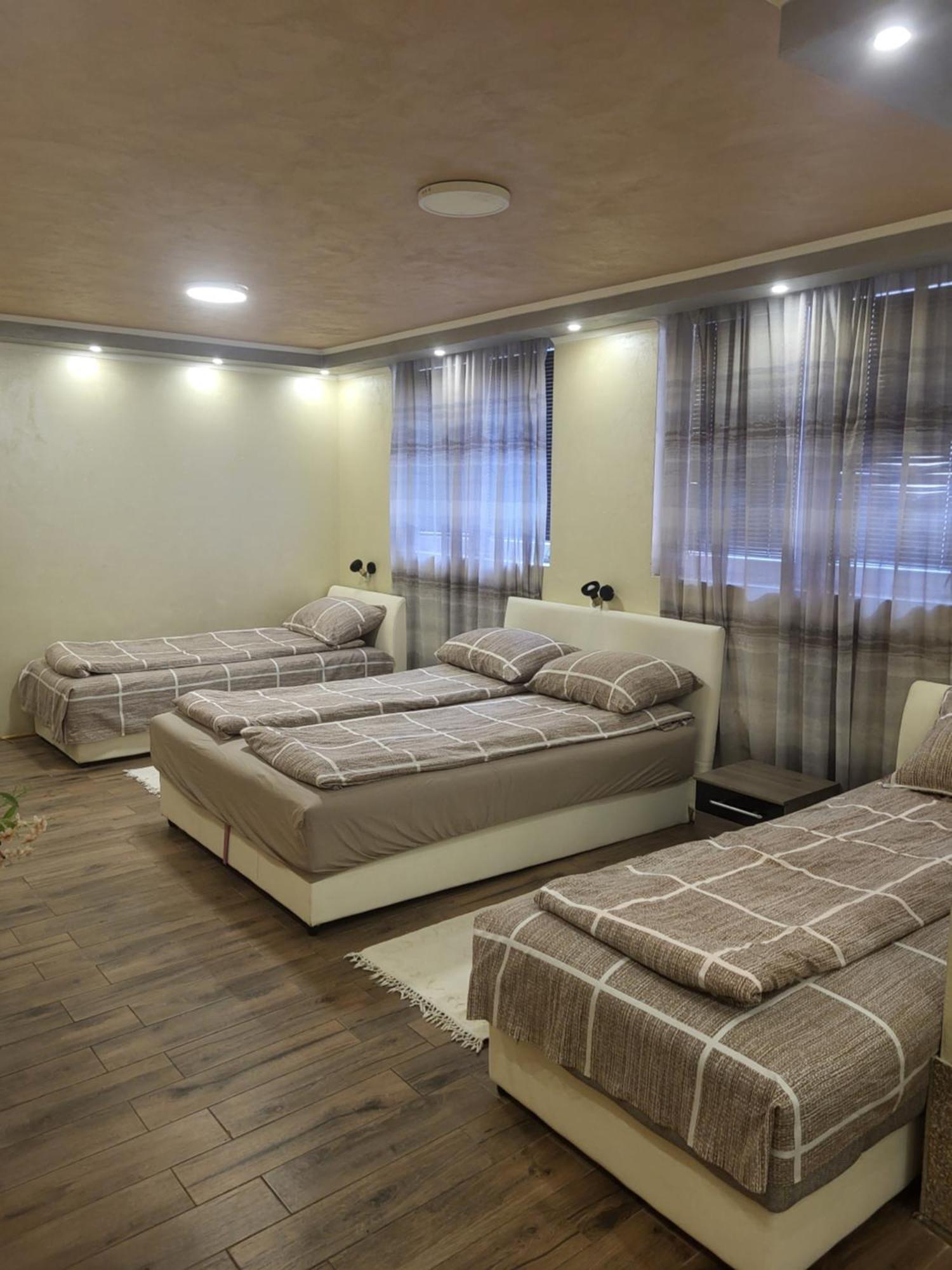 Rooms " Simke " Суботиця Екстер'єр фото